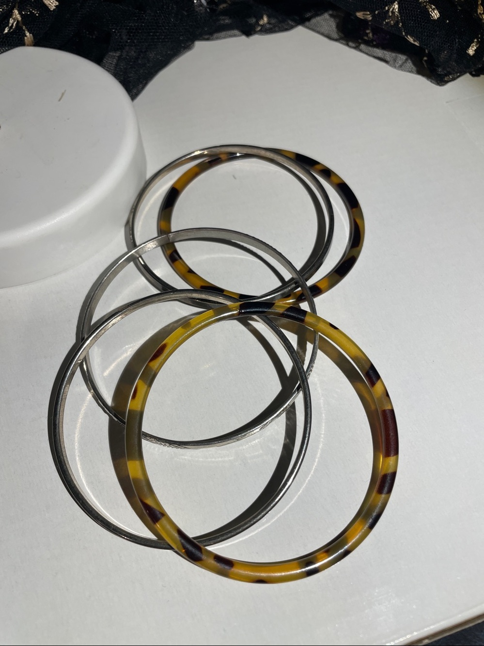 Tortoiseshell Acrylic Earrings - bracelets gunmetal bracelets Flower Heart Chain - Picture 6 of 10